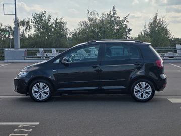Volkswagen Golf - 8