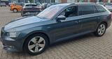 Skoda Superb 2.0 TDI L&K 4x4 - Skoda Superb mit Diesel-Antrieb: Leder, Navigationssystem, Kombi, 2.0