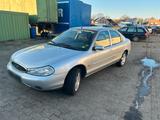 Ford Mondeo 2.0 16v Ghia Klima Ahk Tempm.S... - Ford Mondeo aus 1999
