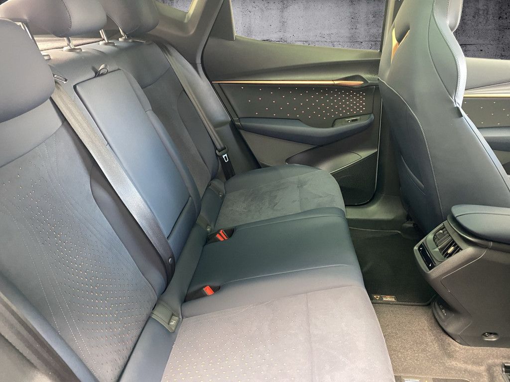 Cupra Tavascan - Bild 12