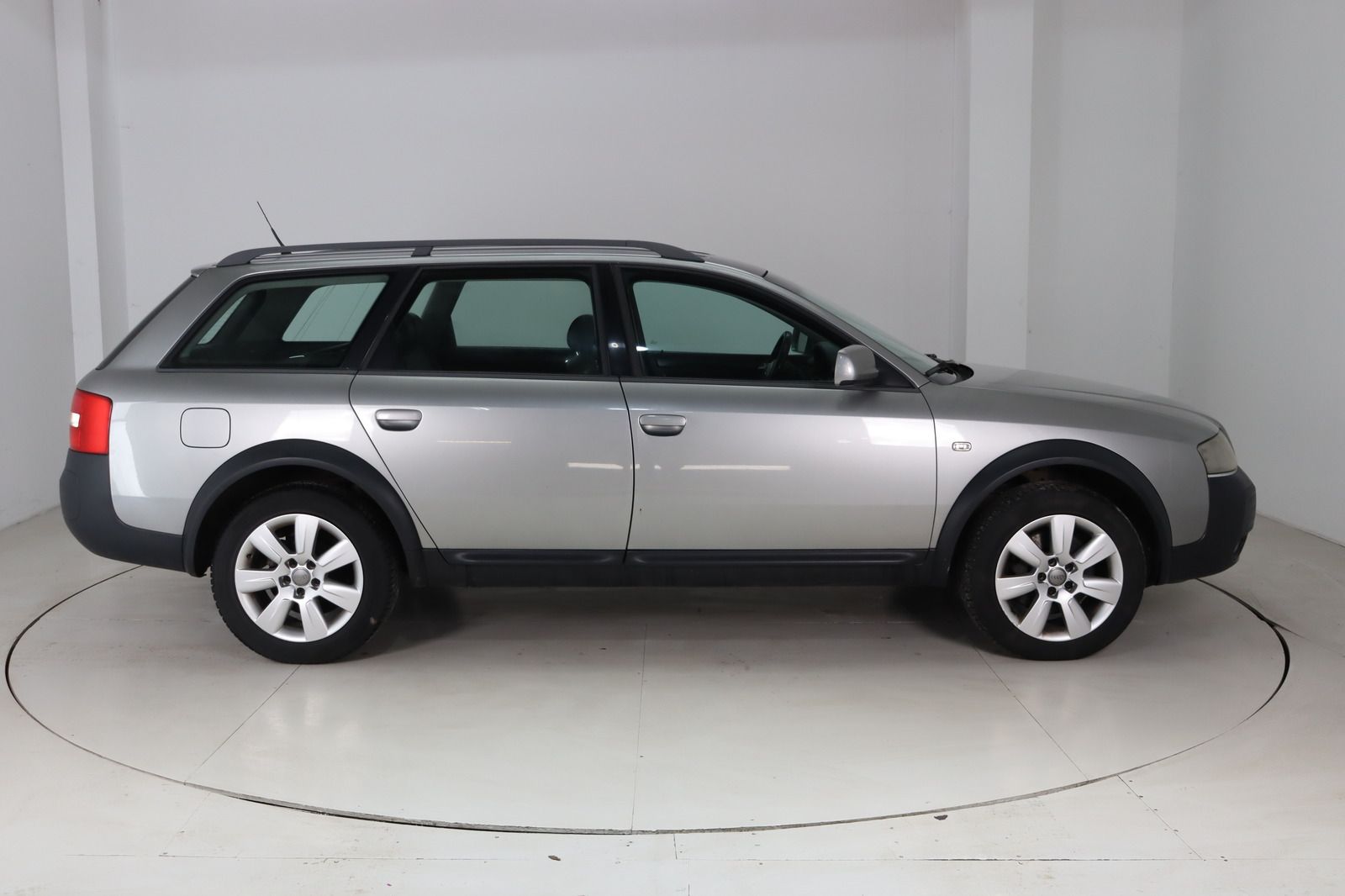 Fahrzeugabbildung Audi A6 Allroad 2.5 TDI quattro Tiptronic * Xenon