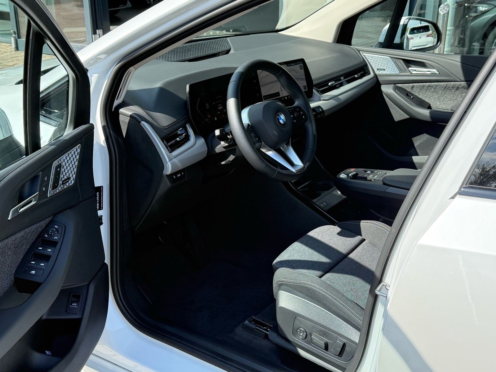 BMW 220 Active Tourer - Bild 5
