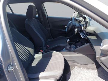 Peugeot 2008 - 11