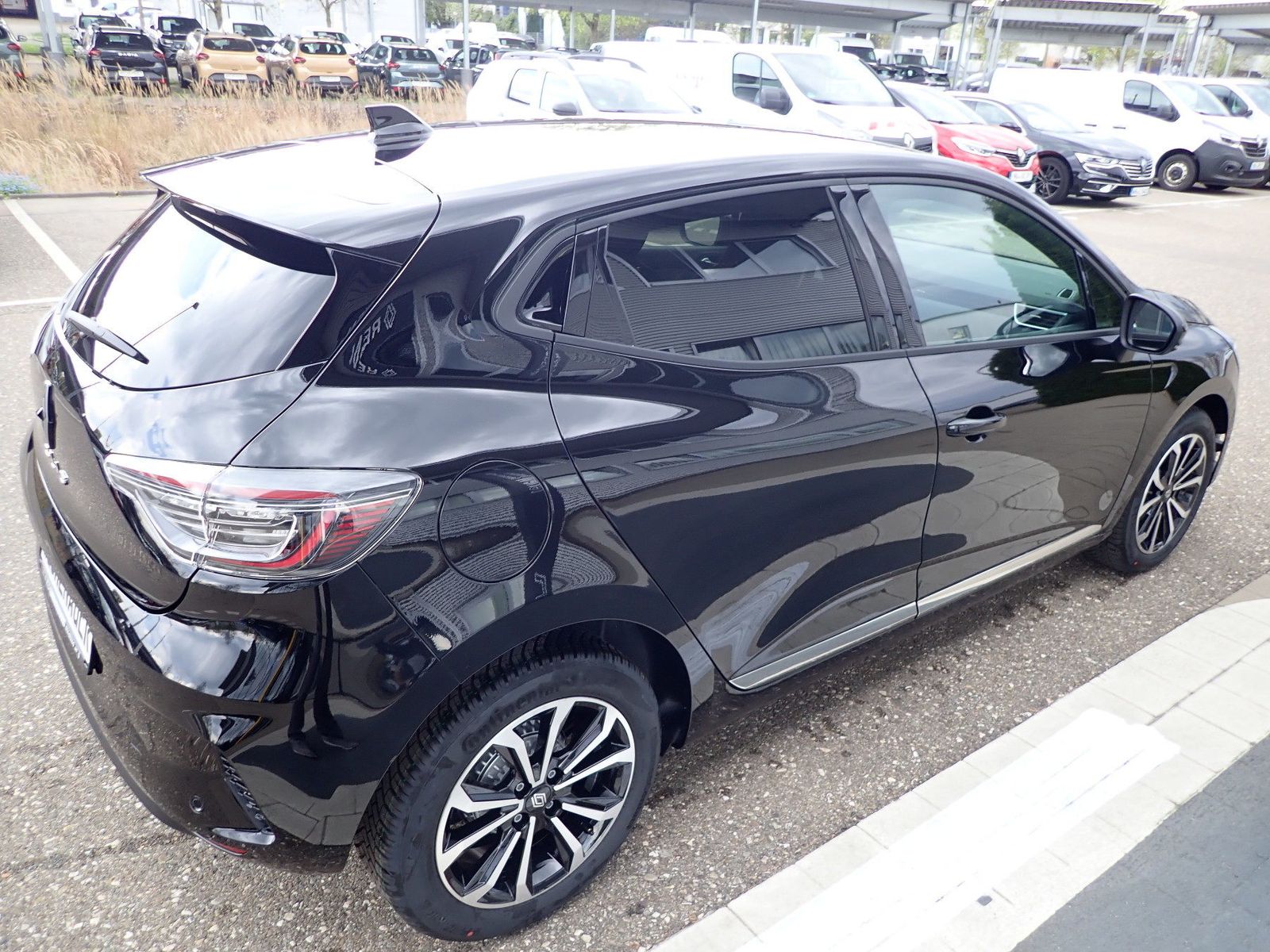 Fahrzeugabbildung Renault Clio Techno TCe 90