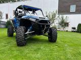 Polaris RZR XP 1000 - QUAD