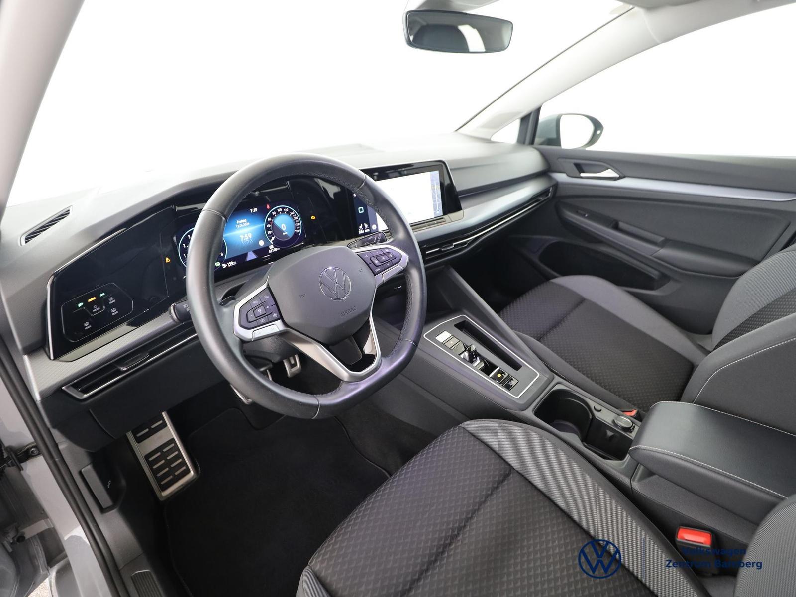 Volkswagen Golf VIII Variant 1.0eTSI Active DSG+HUD+RFK+ACC, миниатюра 10
