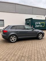 Audi A3 2.0L Benzin Sportback TÜV neu - Audi A3 aus 2004: 2.0