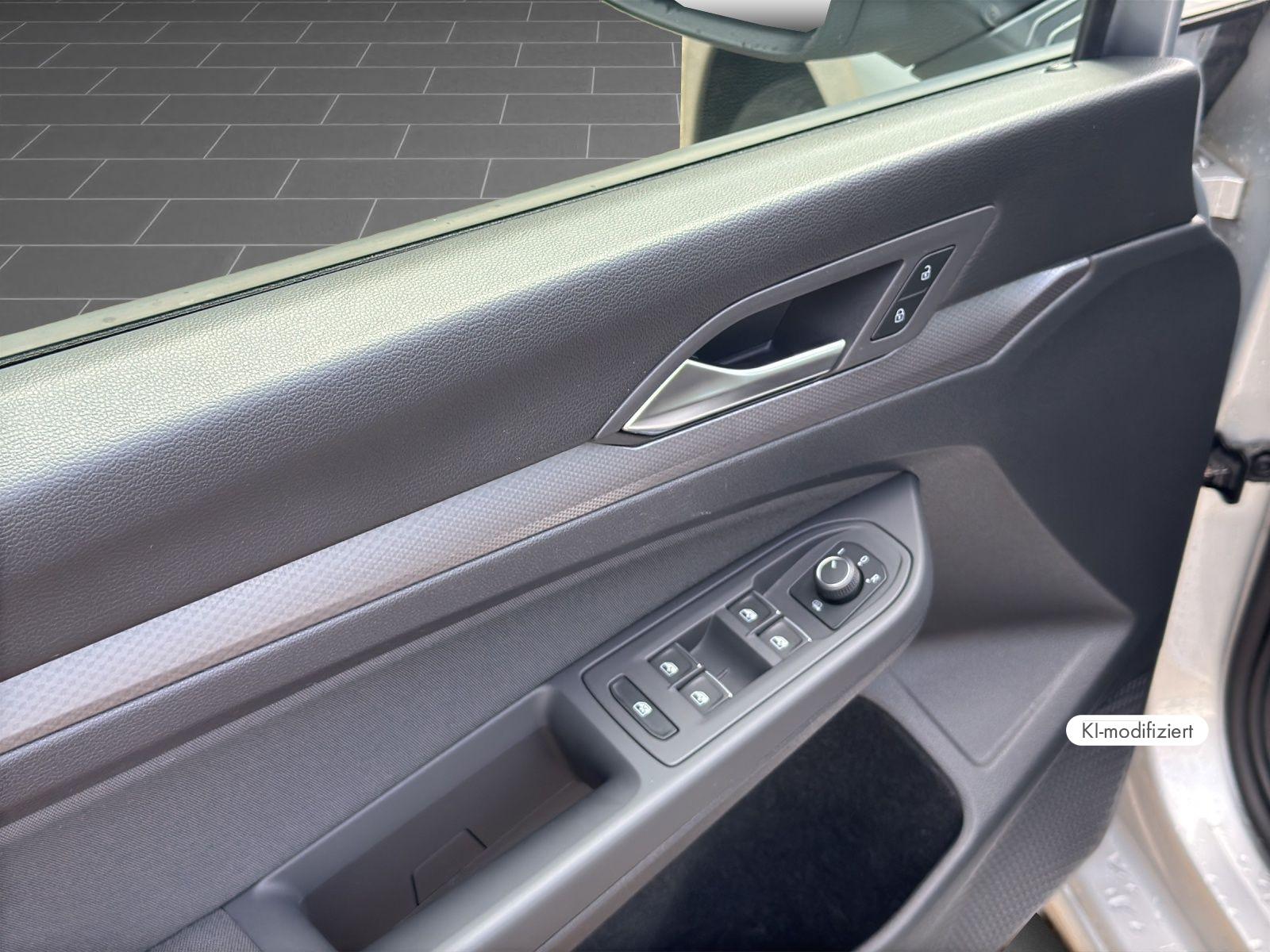 Volkswagen Golf VIII ACTIVE 1.0 TSI LED NAVI PDC SHZ AIR CA, миниатюра 13
