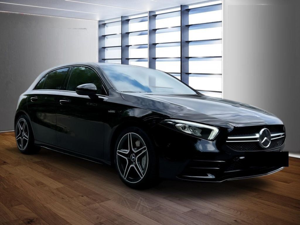 Image of Mercedes-Benz A 35 AMG