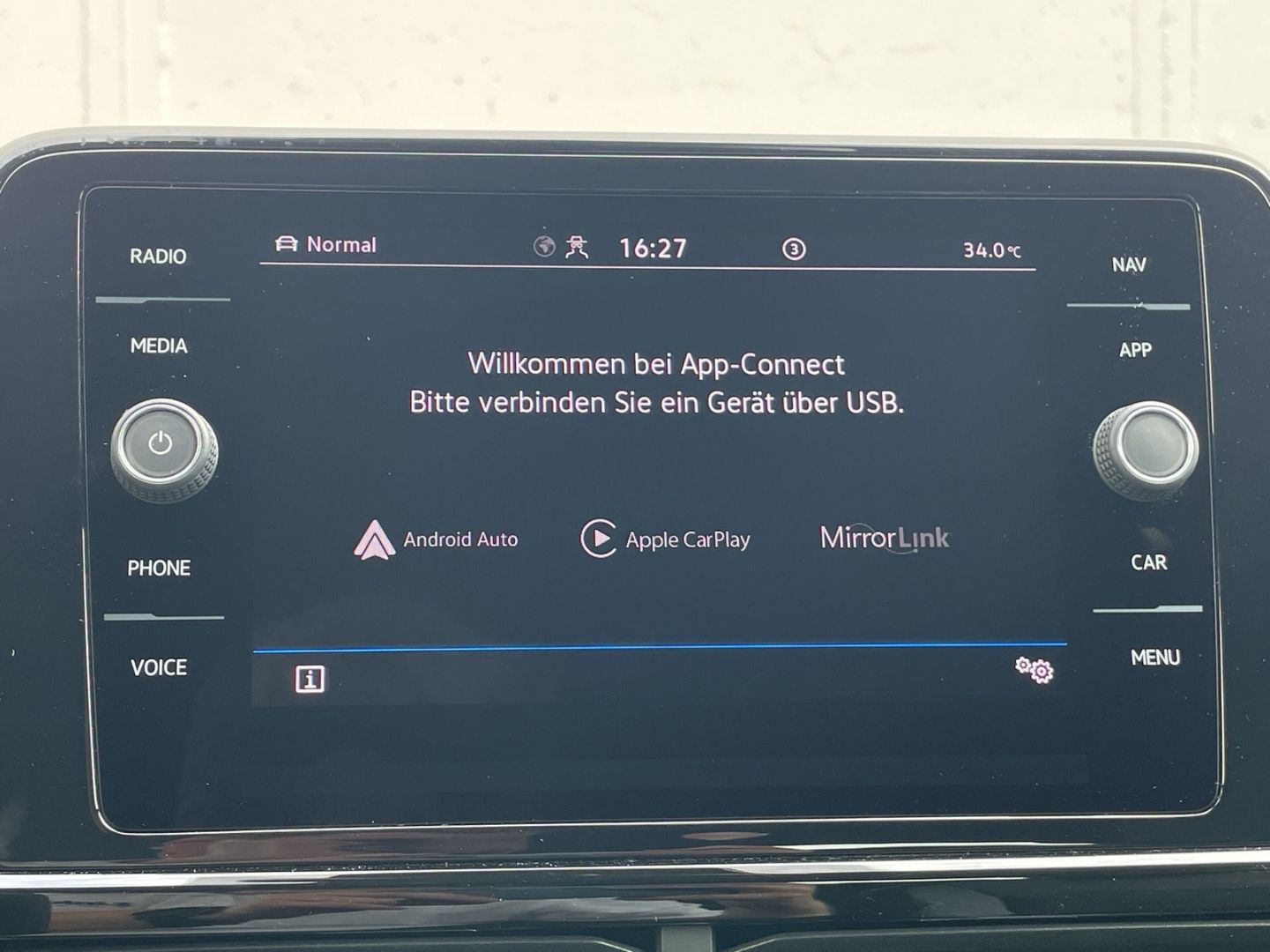 T-Roc Cabriolet 1.5TSI R-Line Black Style Kamera