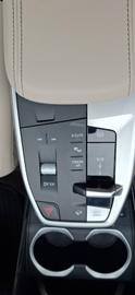 2022 BMW IX1 — миниатюра 32