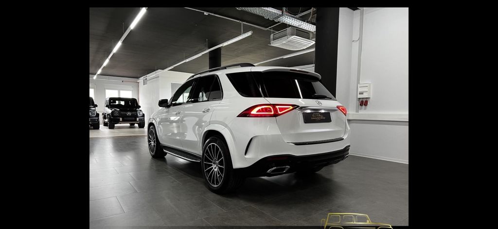 Image of Mercedes-Benz GLE 400