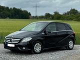Mercedes-Benz B 180 PARK ASSIST KLIMA BLUETOOTH TÜV - Mercedes-Benz B 180: Bluetooth