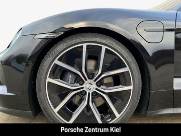 صورة 6 لـ 2026 Porsche TAYCAN