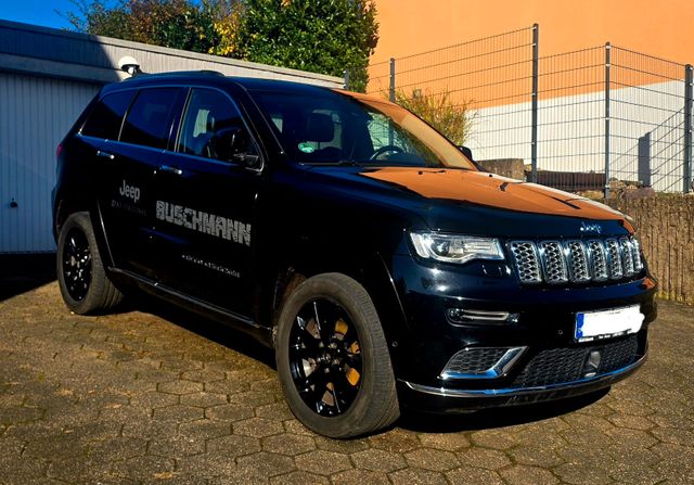 Jeep Grand Cherokee 3l V6 CRD Summit PANO AHK 8-FACH