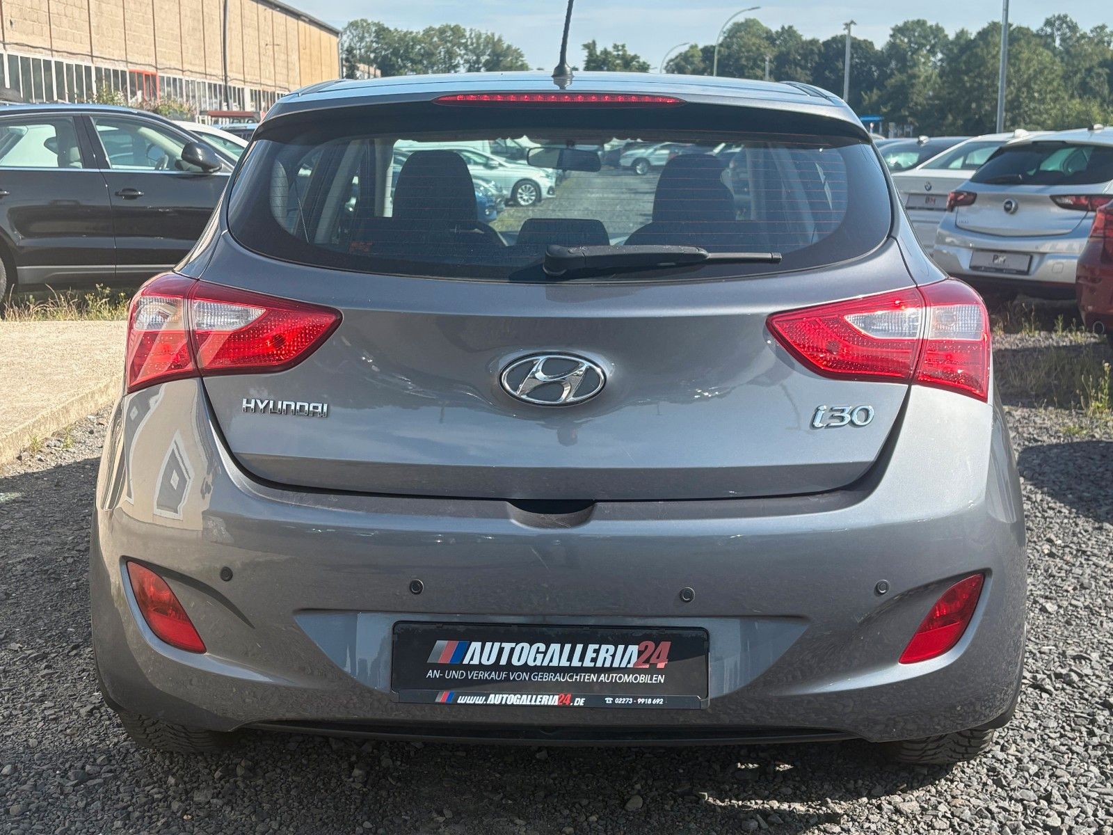 Fahrzeugabbildung Hyundai i30 1.6 CRDi 81kW Klima 2.HAND PDC Freisprech