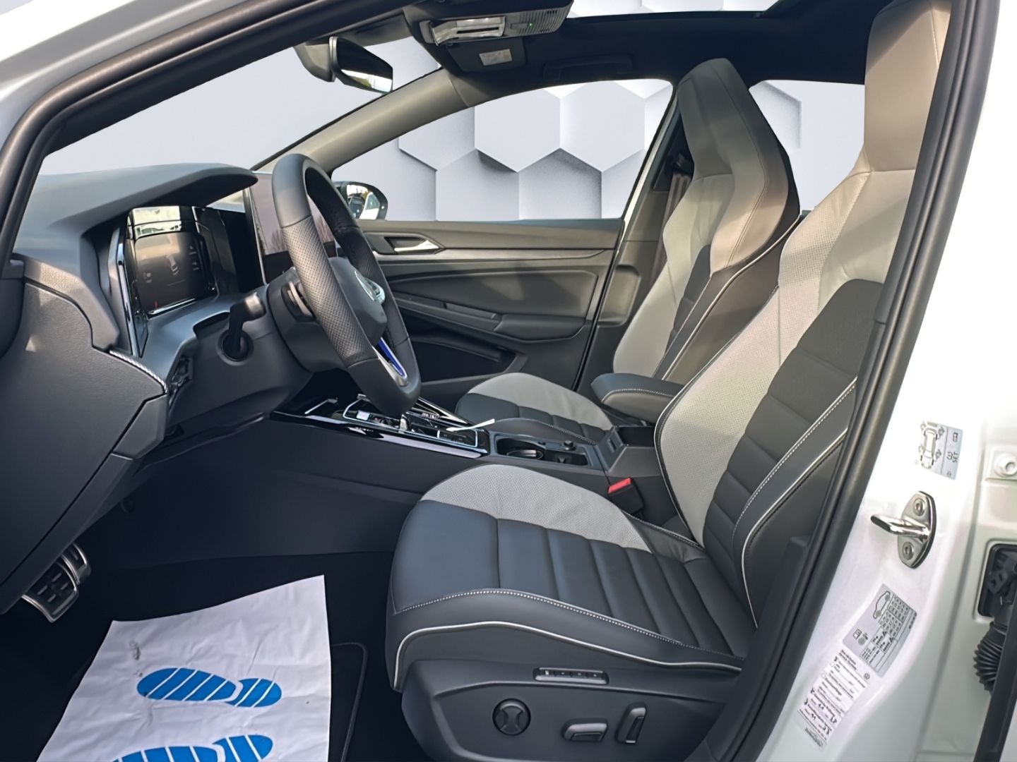 Golf GTE 1.5 eHybrid DSG Panodach Navi Leder AhK