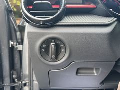 SKODA Fabia 1.5 TSI DSG Monte Carlo LED Nav ACC Parken SKODA Fabia 1.5 TSI DSG Monte Carlo LED Nav ACC Parken