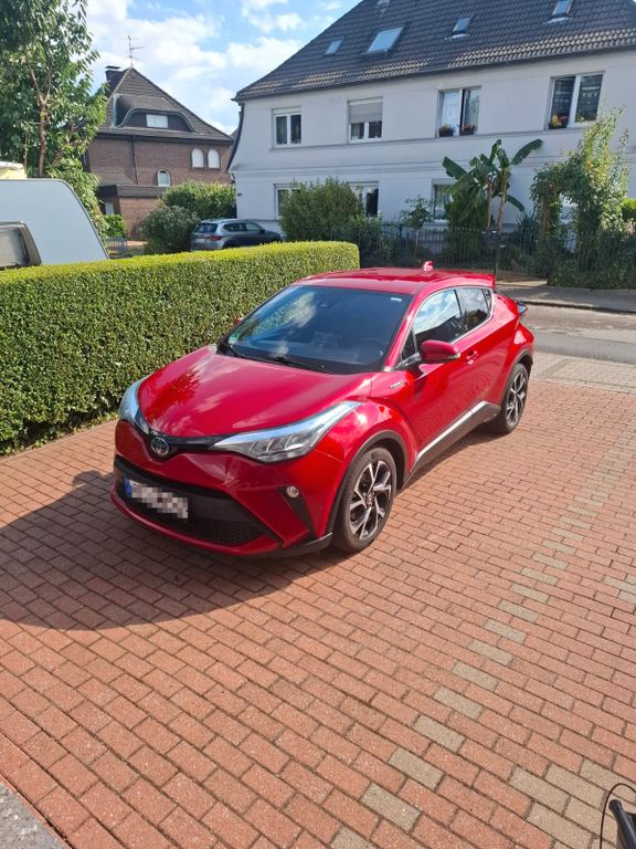 Image of Toyota C-HR
