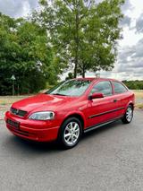 Opel Astra 1.6 Edition 2000 - Opel Astra aus 2000: Edition