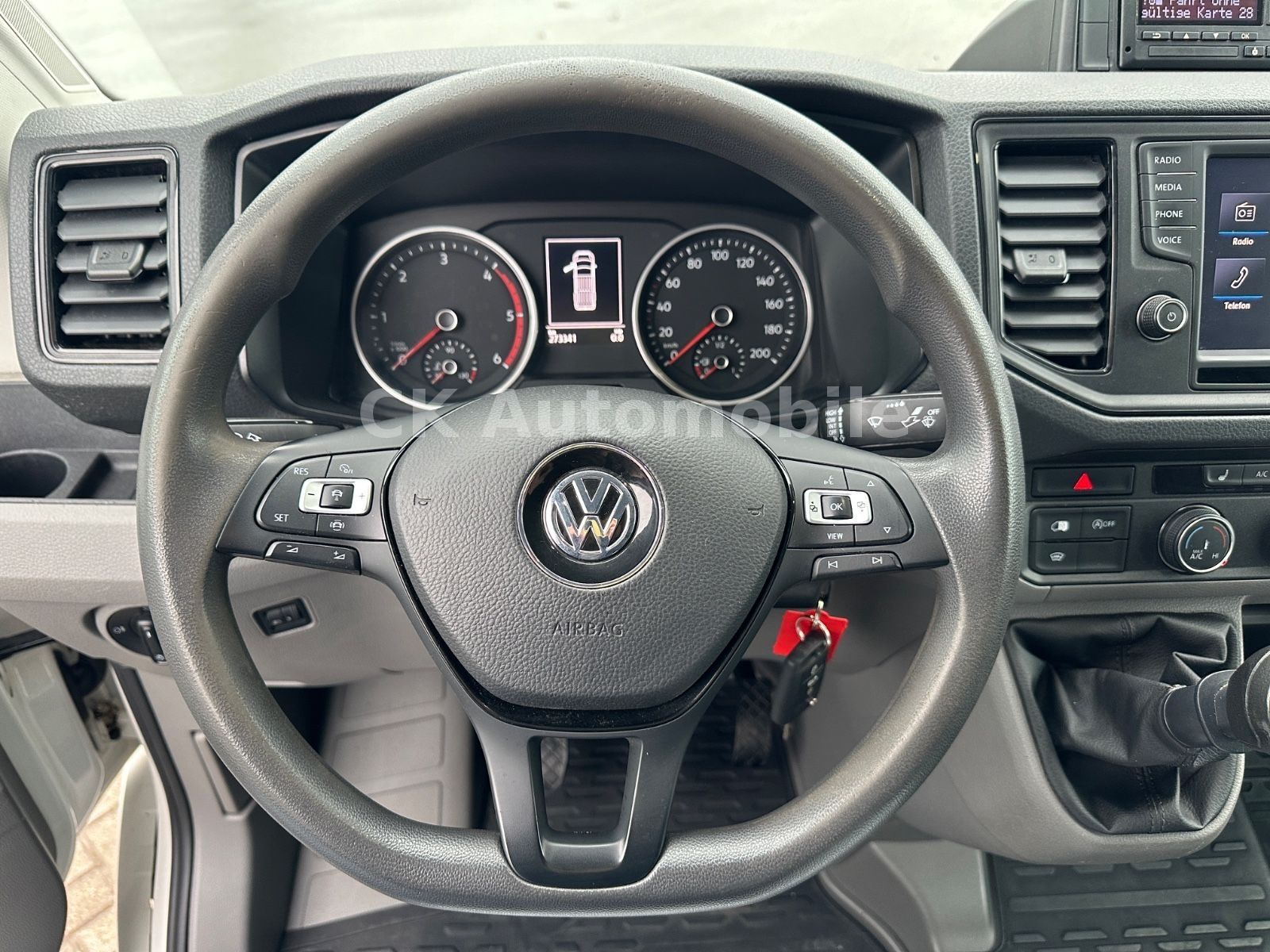 Fahrzeugabbildung Volkswagen Crafter Kasten 35 FWD 2.0TDI/Klima/Navi/SHZ/AHK