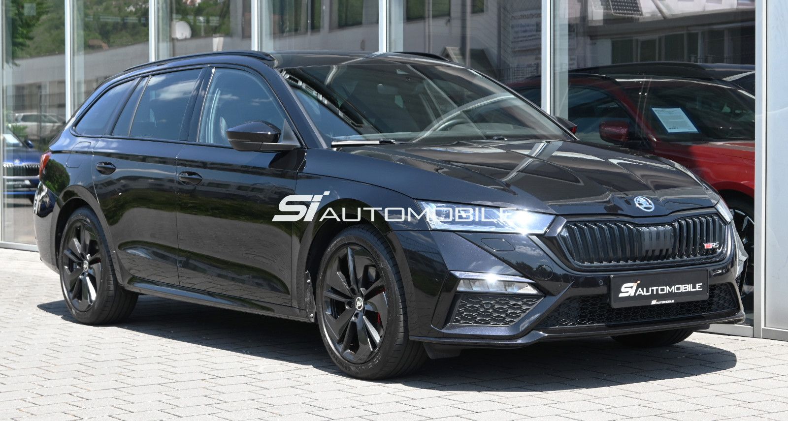 Fahrzeugabbildung SKODA Octavia 2.0 TDI DSG 4x4 RS Combi °AHK°STHZ°DCC°