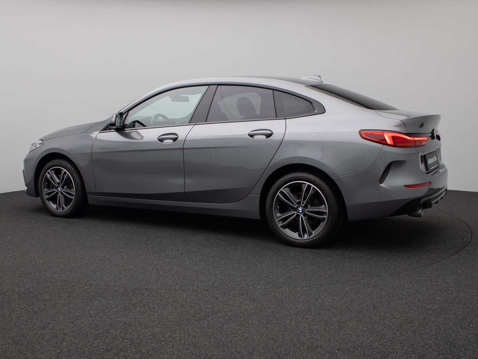 Fahrzeugabbildung BMW 218i Gran Coupé SportLine DAB PDC DrivAssist LED