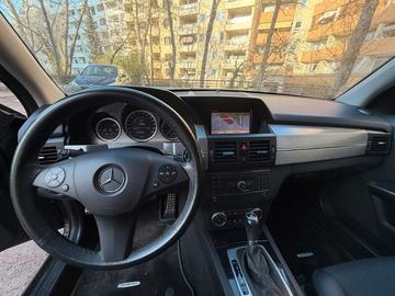 صورة 10 لـ 2008 Mercedes-BENZ GLK