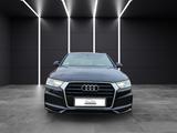 Audi Q3*S-Line*Navi*Totwinkel*Shz* - : Isofix, mit Klimaanlage