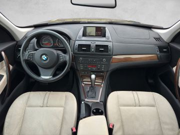 BMW X3 xDrive 20d Edition Exclusive|Panorama|Euro5