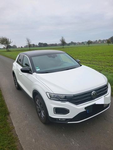 Volkswagen T-Roc 1,5 TSI / AHK / LED