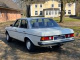 Mercedes-Benz 200 W123 Scheckheft gepflegt, schöner Zustand! - Mercedes-Benz 200: W123