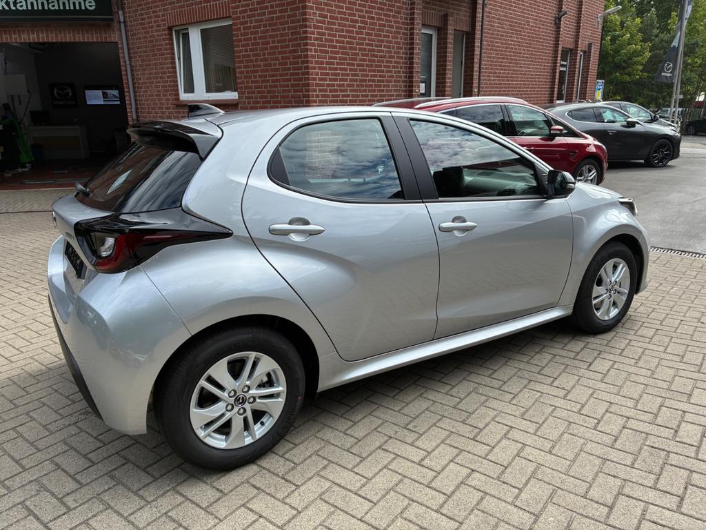 Mazda 2 Hybrid