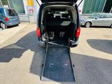 Volkswagen Caddy Highline-Rollstuhlrampe-8.Fach - Volkswagen Caddy mit Benzin-Antrieb: Kombi, Automatik