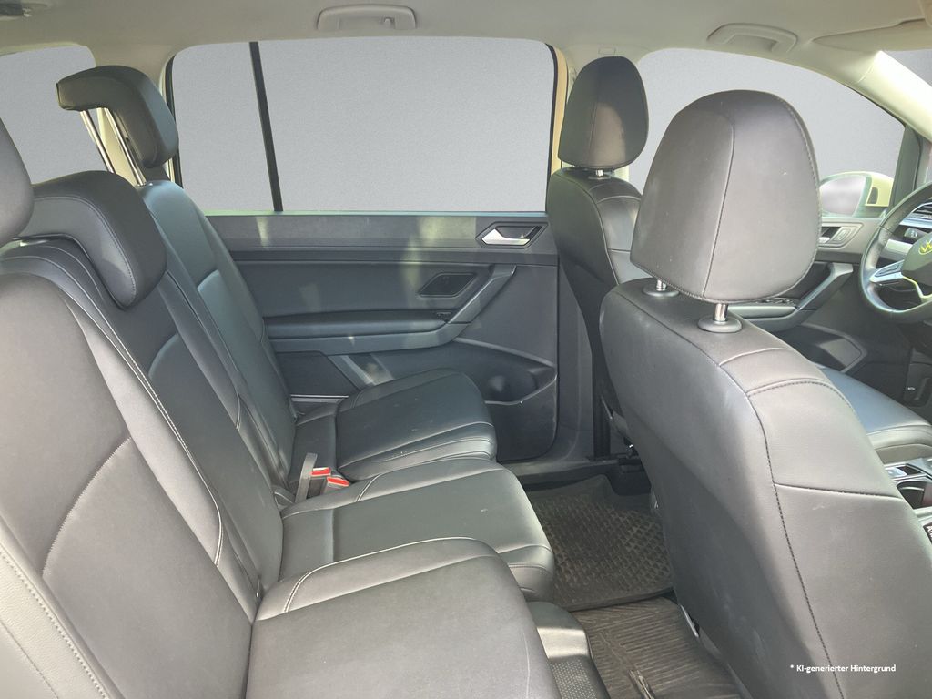 VW Touran 2.0 TDI Trendline Taxi DSG Navi Leder Shz VW Touran 2.0 TDI Trendline Taxi DSG Navi Leder Shz