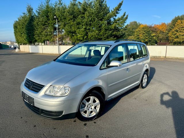 Volkswagen Touran 1.6 Trendline*GARANTIE*TÜV/AU NEU*AHK*