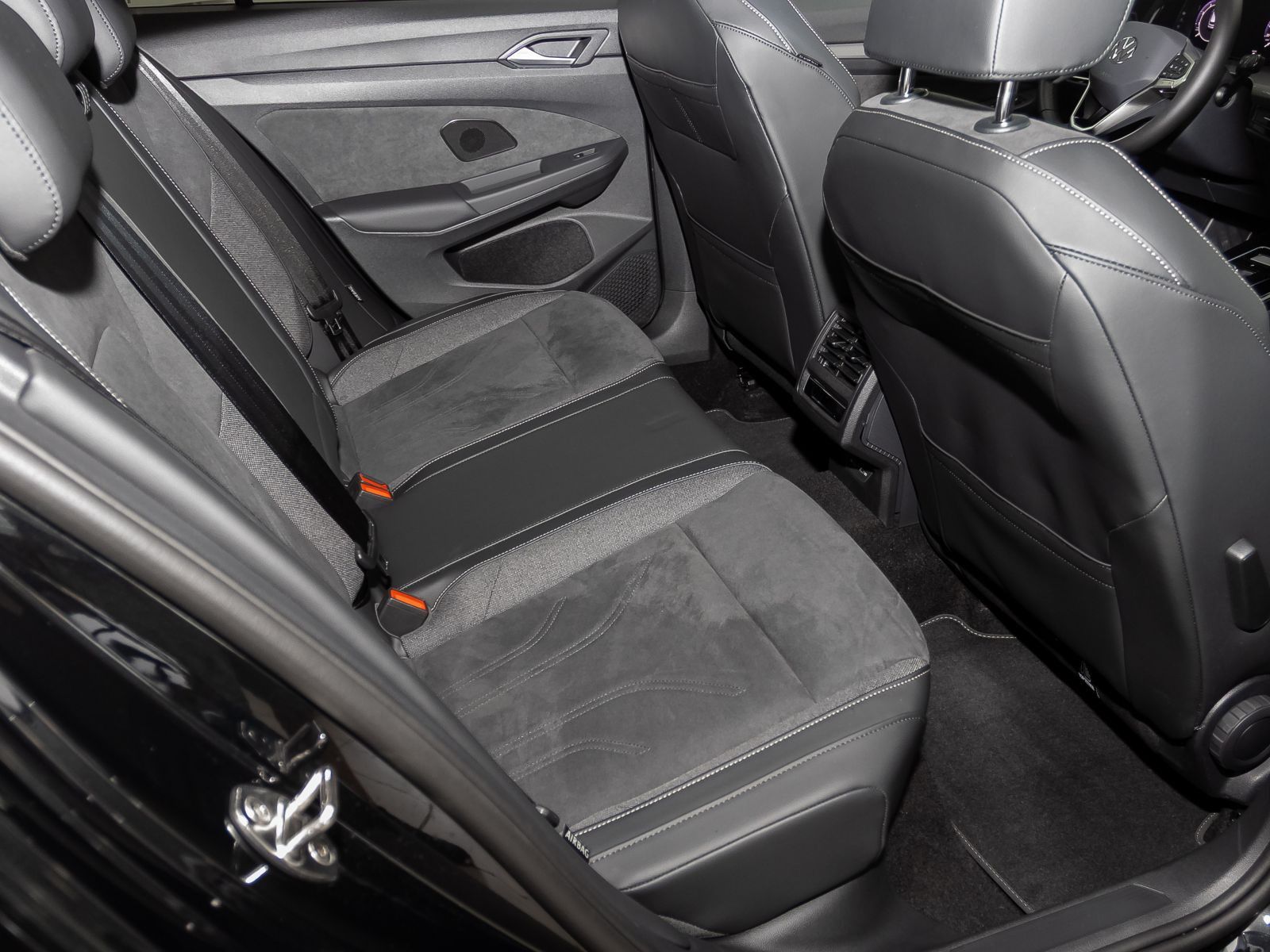 Volkswagen Golf - Bild 16