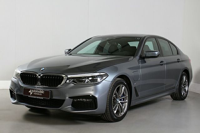 BMW 530e iPerformance M Sportpaket LED ACC HuD Hifi