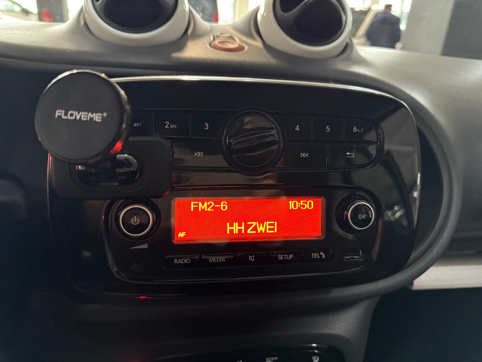Fahrzeugabbildung Smart ForTwo Coupe 52 KW FACELIFT TEMPOMAT KLIMA SHZT