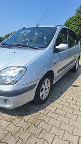 Renault Scenic mit TÜV - Renault Scenic Gebrauchtwagen in Kassel