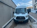 Ford Transit, Zuverlässiger Kastenwagen