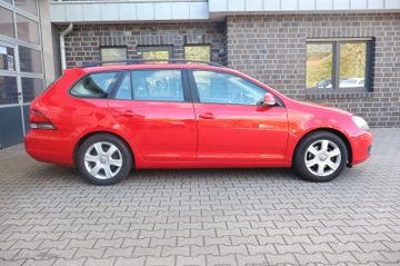 Volkswagen Golf - 3
