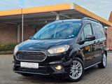 Ford Tourneo Courier Titanium(ANHÄ KAM NAVI TEMP) - schwarze Ford Tourneo Courier