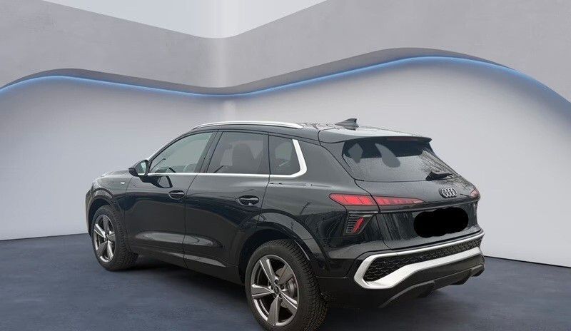 Audi Q3 1.5 TFSI mHEV S line tronic (150cv) TETT imagem 3