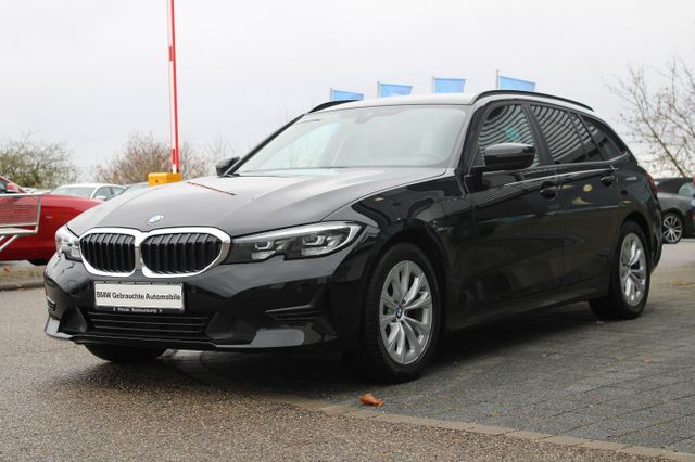 BMW 318d Touring Advantage Navi LED LIVE DAB SH PDC