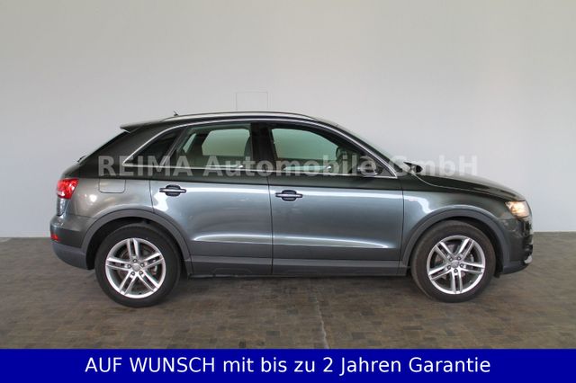 Audi Q3 1.4 TFSI S-Line, Navi, AHK,