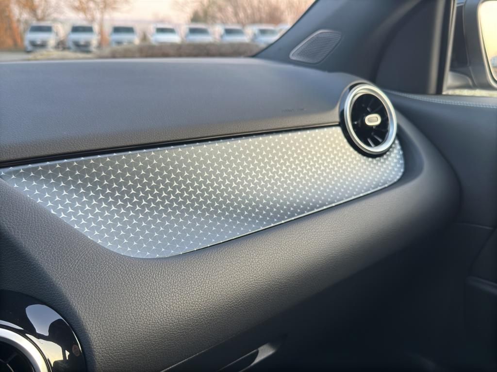 Fahrzeugabbildung Mercedes-Benz GLA 200 d LED*DISTRONIC*SpurH*elHeck*AHK*RFK*PDC