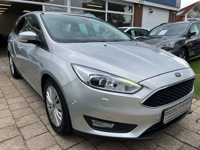 Ford Focus Turn 2.0 EcoBlue Business Xen Shz Parklenk