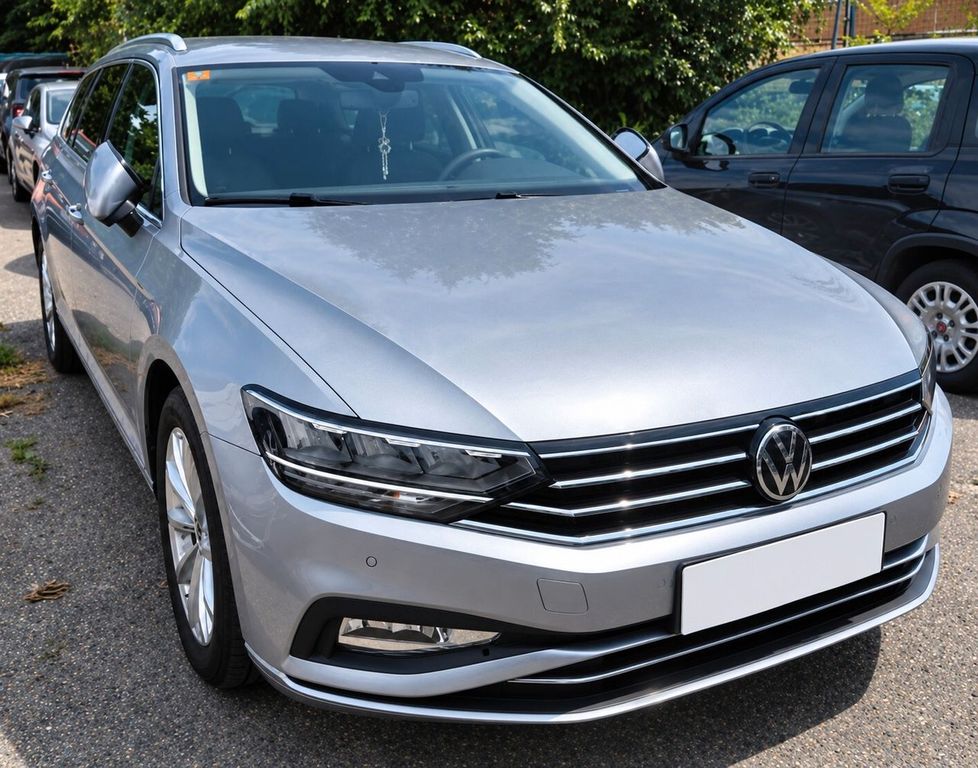 Image of Volkswagen Passat