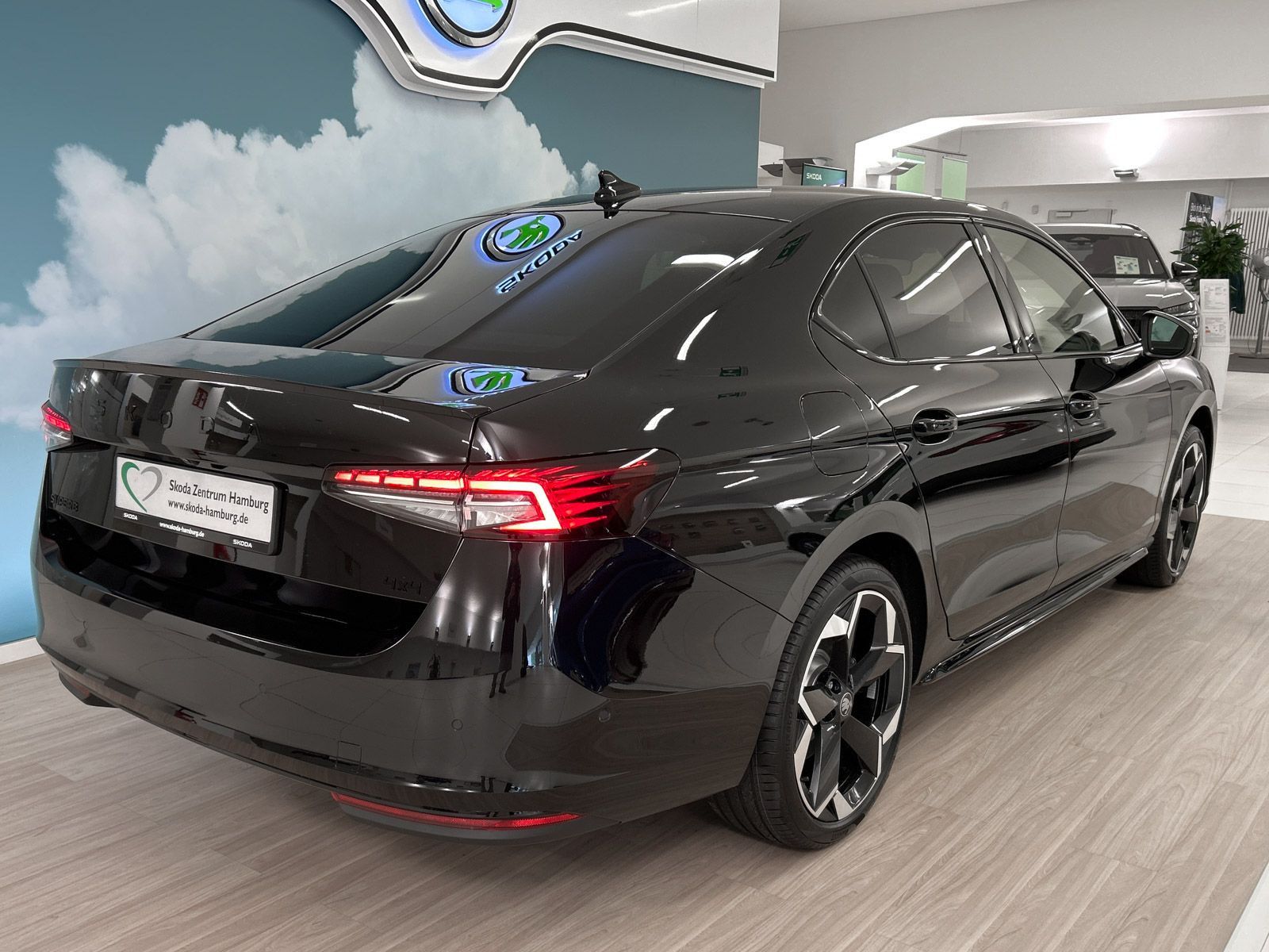 Skoda Superb - Bild 4